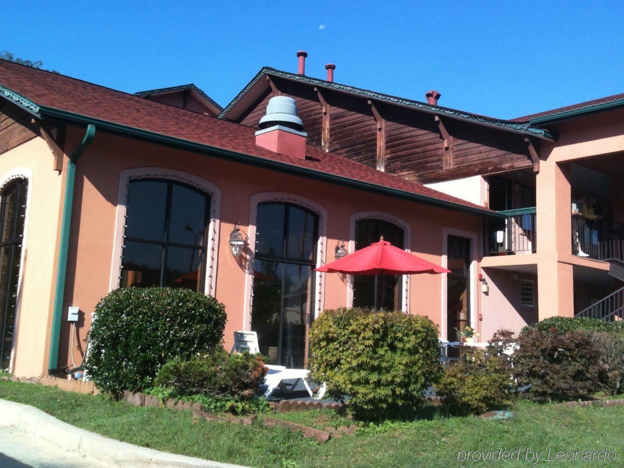 Budgetel Inn And Suites Plus Helen Étterem fotó